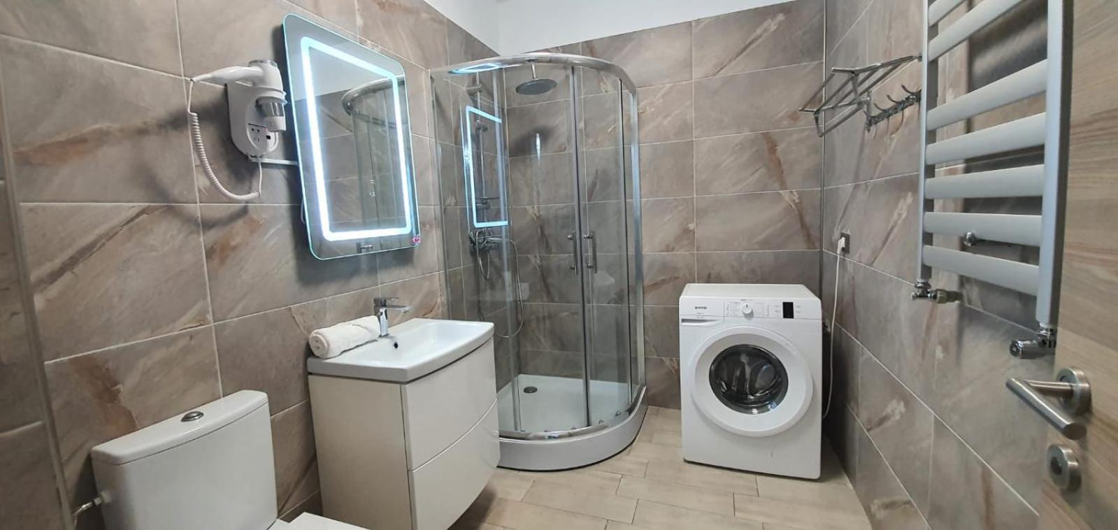 Alezzi Luxury Apartment Spa Resort Piscina Incalzita Sauna Parking Năvodari Buitenkant foto