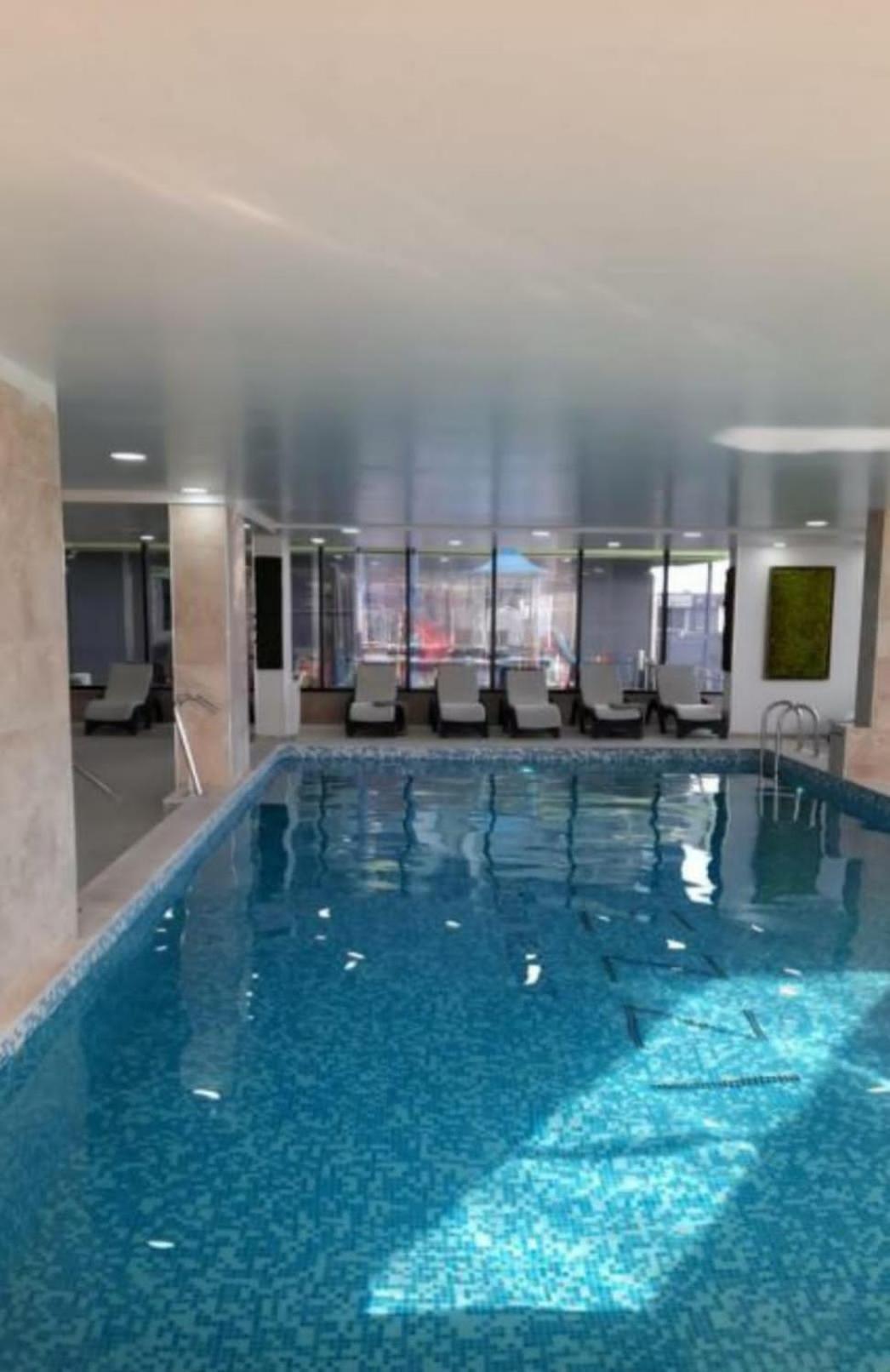 Alezzi Luxury Apartment Spa Resort Piscina Incalzita Sauna Parking Năvodari Buitenkant foto